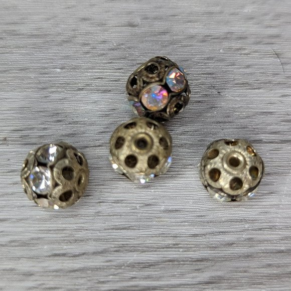 Group of 17 Gold & Silver Tone Rhinestone Beads - Picture 3 of 5